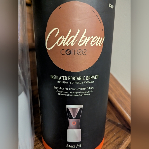 Asobu Cold Brew Coffee Maker white, New In box - Picture 4 of 15